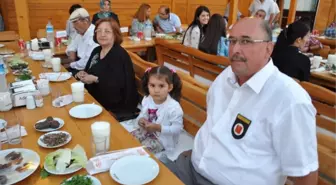 Marmara Ereğlisi Kaymakamlığı Şehit Aileleri ve Gazilere İftar Verdi