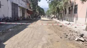 Salihli'de Kavşak Yenileme Çalışmaları Devam Ediyor