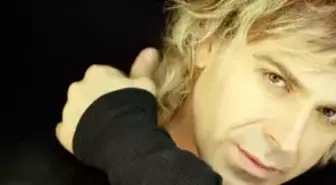 Soner Arıca'nın Yaşıyorum Albümü