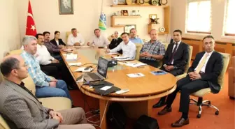 Büyükşehir Belediyesi'nin Çalışmalarıyla İlgili Bilgilendirme Toplantısı Gerçekleştirildi