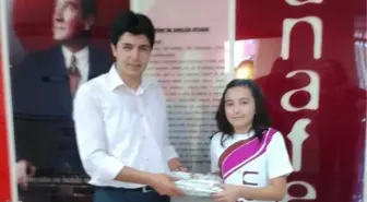 Parasız Yatılı ve Bursluluk Sınavında 500 Tam Puan Aldı