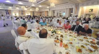 Akdim'den İftar Yemeği