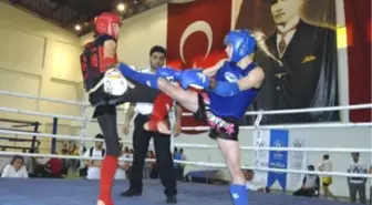 Hassas Dövüş Sporu: Muay Thai