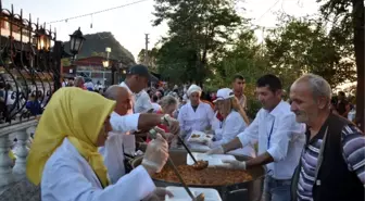 Kilimli Belediyesi İftar Yemeği Verdi