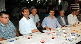 Balıkesir'de AK Parti'den Geniş Katılımlı İftar Yemeği