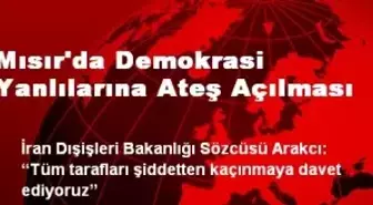 Mısır'da Demokrasi Yanlılarına Ateş Açılması