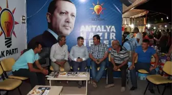 AK Parti Kepez İlçe Standı Büyük İlgi Görüyor