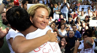 Aylin Kotil'e İki Partiden Randevu Yok!