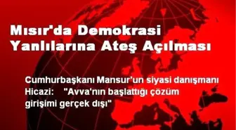 Mısır'da Demokrasi Yanlılarına Ateş Açılması