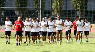 Beşiktaş'ın Avusturya Kampı Devam Ediyor