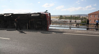 Mazot Yüklü Tanker Devrildi: 1 Ölü, 1 Yaralı