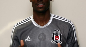 Atiba Hutchınson Beşiktaş'ta