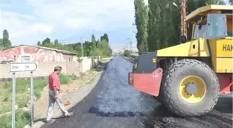 Iğdır'da Köy Yollarında Asfalt Çalışması