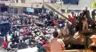 PYD Kobani'de Tanklı Gövde Gösterisi Yaptı