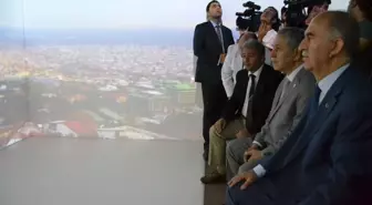 Arınç'ı Üzen Yıldırım Beyazıd Türbesindeki Sanduka Örtüsü Hırsızlığı