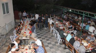 Şahin'den Diyanet'e 'Sakal-I Şerif' Çağrısı