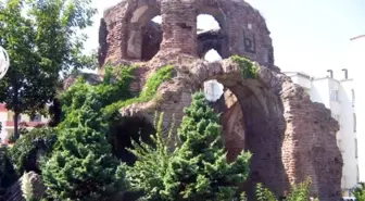 Çiftlikköy Kara Kilise İçin Kolları Sıvadı