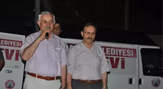 Milletvekili Pilav Dağıttı