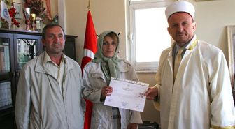 Gürcü Kadın Müslümanlığı Seçti