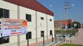Akdeniz Oyunları Şampiyonlarına Afişli Onurlandırma