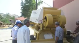 Bozüyük'te Nohut Hasat Makinesi Çiftçilere Kolaylık Sağlayacak