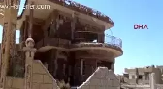 Dha Muhabiri,türkiye Sınırında Pyd ile El Nusra Arasındaki Çatışma Bölgesinde