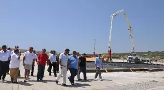 Kumkuyu Yat Limanının Üst Yapı İnşaat Temeli Törenle Atıldı