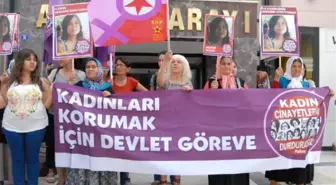 Kadın Cinayetine Adliye Önünde Protesto