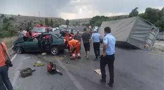 Kütahya'da Trafik Kazası: 6 Yaralı