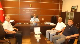 Sakaryalı Müteahhitlerden Yeni Çevre ve Şehircilik İl Müdürüne 'Hayırlı Olsun' Ziyareti