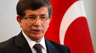 Bakan Davutoğlu Brezilya Savunma Bakanı Amorim'le Görüştü
