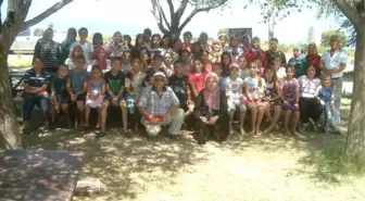 Kur'an Kursu Öğrencileri Piknik Yaptı