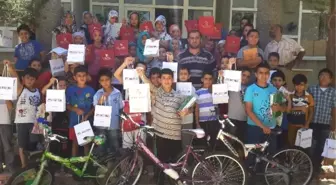 Mazlum-Der'den 40 Hadis Ezberleyen Öğrencilere Hediye