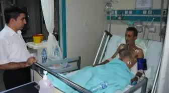 Vali Vekili Erdoğan, Aslan Ege'yi Hastanede Ziyaret Etti