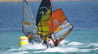 Dünya Windsurf Şampiyonası'nda Çağla Kubat Üçüncü Oldu