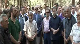 Ahmet Hakan'ın Babası Toğrağa Verildi