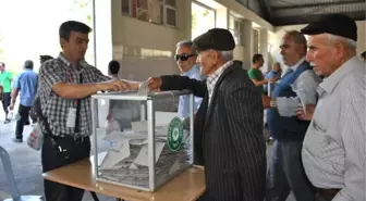 Amasya'da Pancar Üreticileri Başkanlarını Seçti