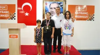 Deepo'da Santranç Turnuvası