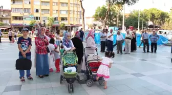 Dünya'da Şehit Edilen Müslümanlar İçin Dua Edildi