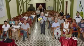 İbrahim Zaman Burhaniyeli Fotoğrafçılara Ders Verdi