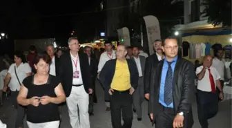Festivalin İlk Bombası Demet Akalın