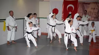 Ünlü Karate Ustası Türkiye'yi Japonya'da Temsil Edecek