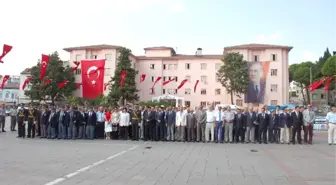 Ünye'de Zafer Bayramı Coşkuyla Kutlandı