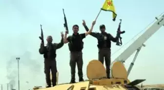 Suriye'de PYD ile El Nusra Arasında 'Tank Savaşı' Yaşanıyor