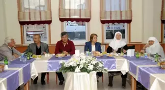 Vali Akpınar'dan Huzurevi ve Sevgi Evleri'ne Ziyaret