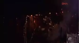 Yangın Evi Kullanılmaz Hale Getirdi
