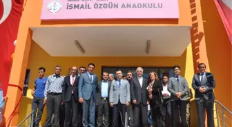 Babasının Adına Köyde Anaokul Yaptırdı