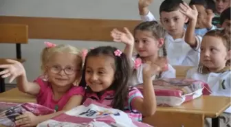 Ders Zili Minikler İçin Çaldı