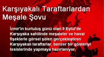 Karşıyakalı Taraftarlardan Meşale Şovu