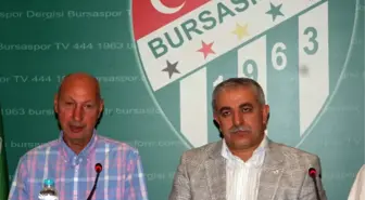 Bursaspor'da Voleybol Antrenörlüğüne Murat Mestan Getirildi